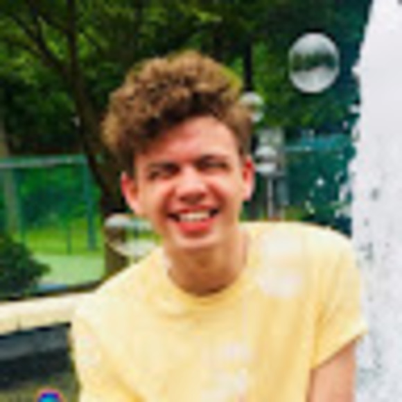 Meet your Posher, Justin - Picture 1 of 1